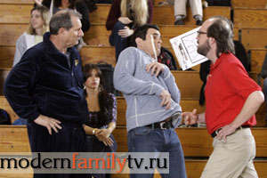  20  - Benched  Modern family