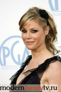   (Julie Bowen)